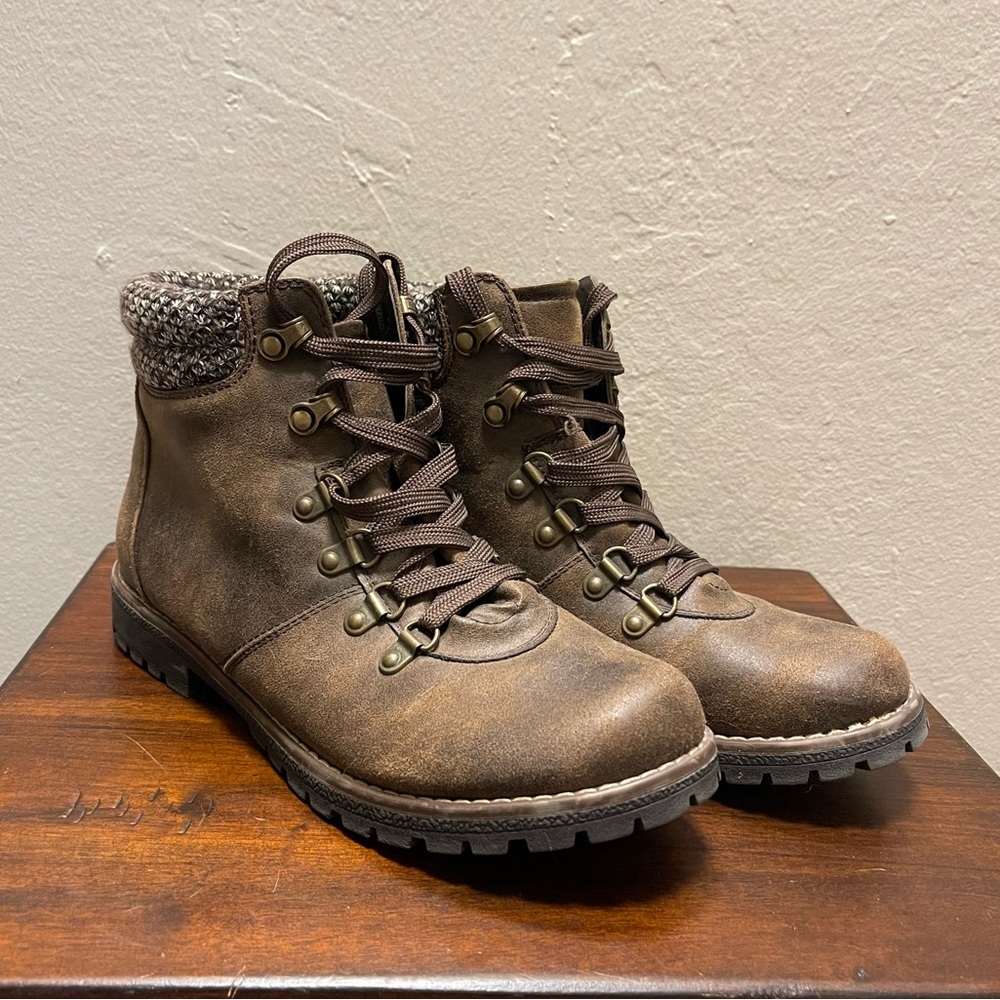 Sonoma Arabelle Hiking Boots Women's Size 9 MED.